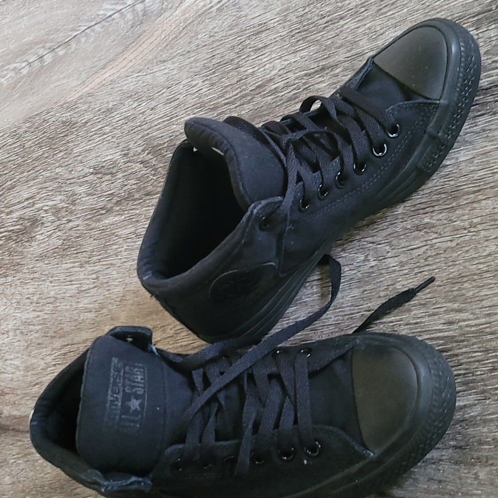 Mens converse hightops